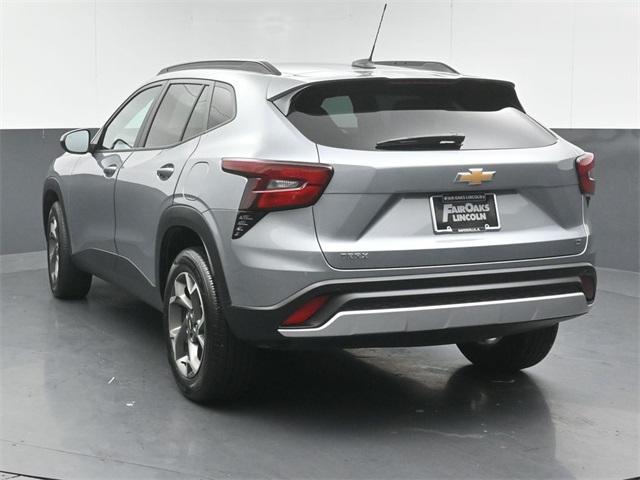 used 2025 Chevrolet Trax car, priced at $21,999