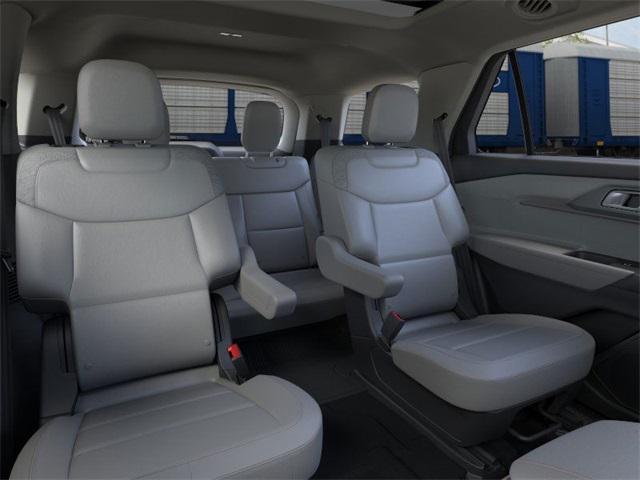 new 2025 Ford Explorer car, priced at $47,906