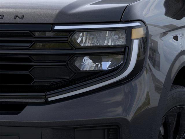 new 2025 Ford Expedition car, priced at $78,536