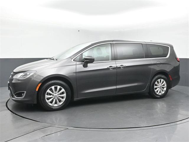 used 2019 Chrysler Pacifica car, priced at $20,425