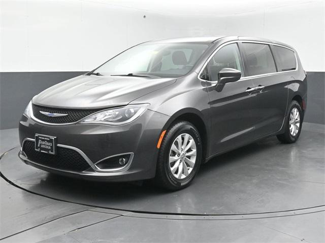 used 2019 Chrysler Pacifica car, priced at $20,425