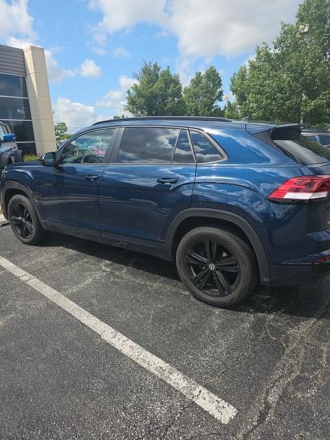 used 2023 Volkswagen Atlas Cross Sport car, priced at $31,999