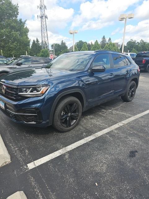 used 2023 Volkswagen Atlas Cross Sport car, priced at $31,999