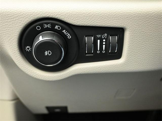 used 2017 Chrysler Pacifica car, priced at $13,795