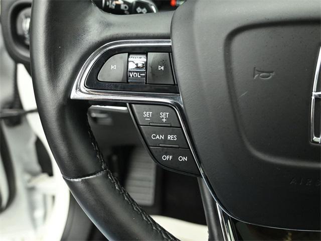 used 2023 Lincoln Nautilus car, priced at $42,394