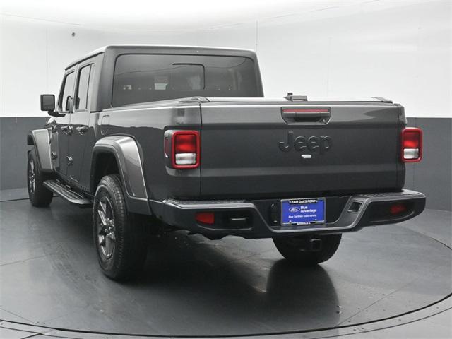 used 2024 Jeep Gladiator car, priced at $34,495