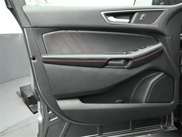 used 2022 Ford Edge car, priced at $31,299