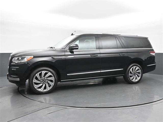 used 2022 Lincoln Navigator car, priced at $53,695