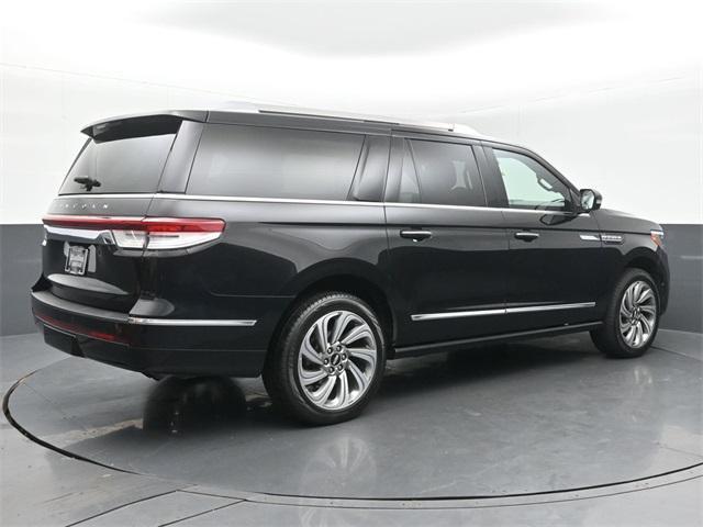 used 2022 Lincoln Navigator car, priced at $53,695