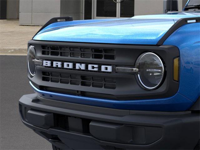 new 2025 Ford Bronco car, priced at $40,178