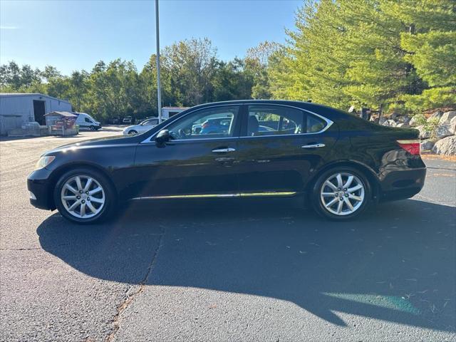 used 2007 Lexus LS 460 car, priced at $7,700