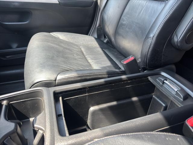 used 2013 Honda CR-V car, priced at $17,300