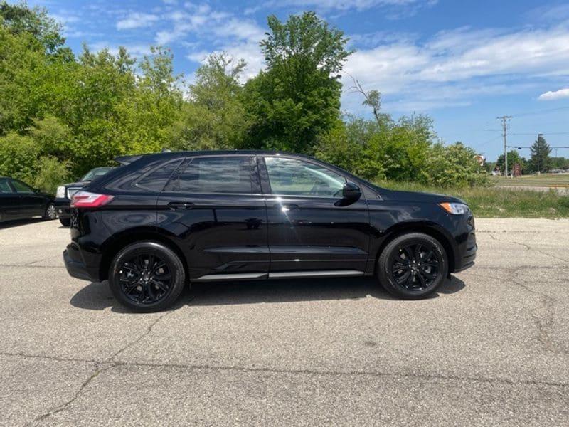 new 2023 Ford Edge car, priced at $40,835