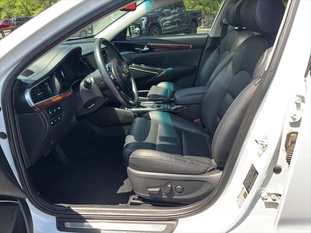used 2019 Kia Cadenza car, priced at $23,000