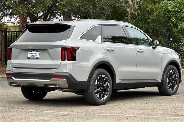 new 2025 Kia Sorento car, priced at $38,325