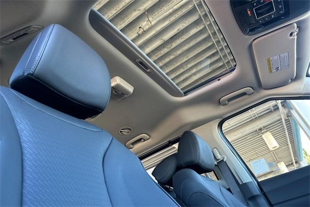 new 2026 Kia Carnival Hybrid car, priced at $54,870