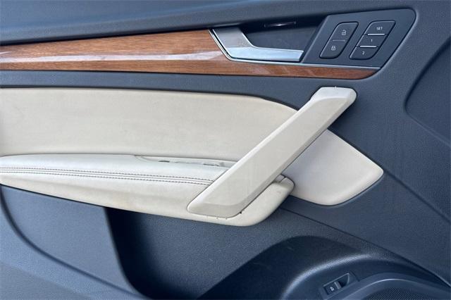 used 2022 Audi Q5 car, priced at $27,239