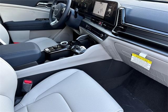 new 2025 Kia Sportage Hybrid car, priced at $35,940