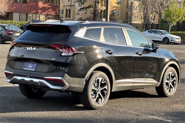 new 2025 Kia Sportage Hybrid car, priced at $35,940