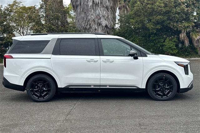 new 2025 Kia Carnival Hybrid car, priced at $50,236