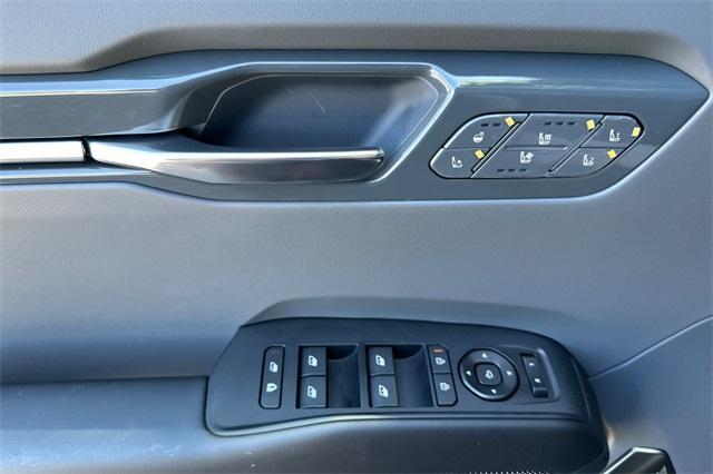 new 2026 Kia EV9 car, priced at $74,315