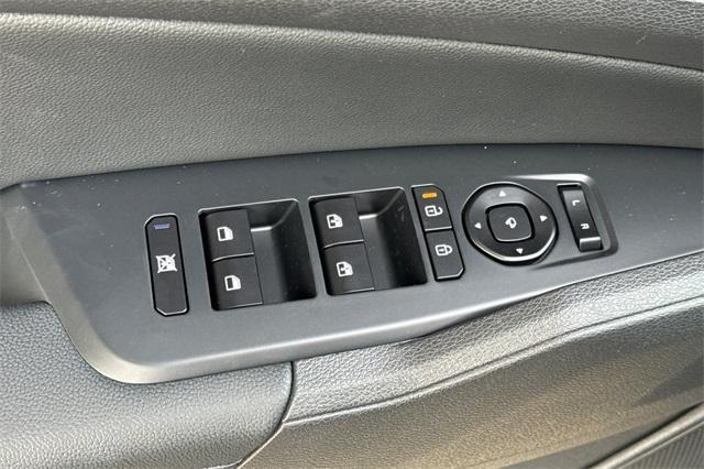new 2026 Kia Sportage Hybrid car, priced at $42,530