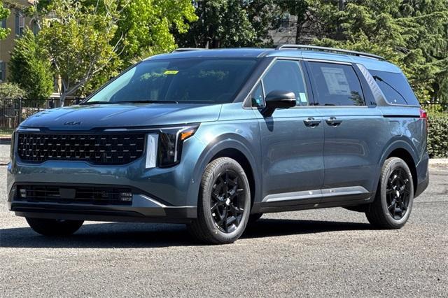 new 2025 Kia Carnival Hybrid car, priced at $51,095