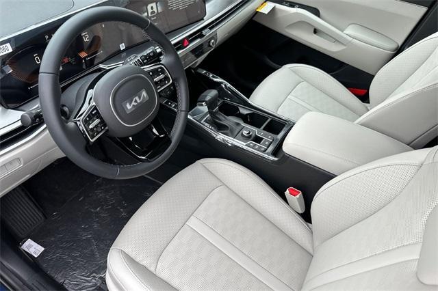 new 2025 Kia Sorento car, priced at $37,060