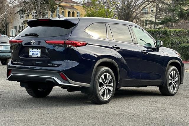 used 2022 Toyota Highlander car, priced at $30,605