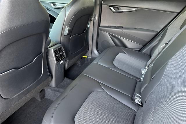 new 2025 Kia Niro car, priced at $31,360