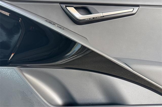 new 2025 Kia Niro car, priced at $31,360