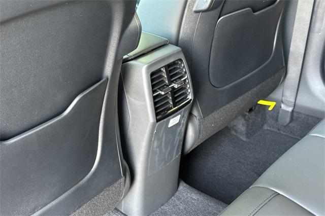 new 2025 Kia Niro car, priced at $31,360
