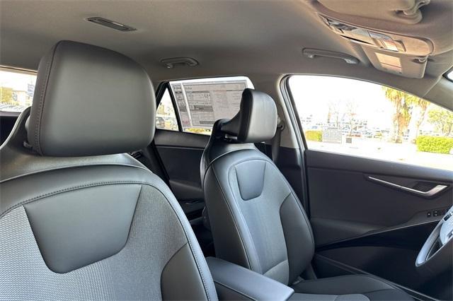 new 2025 Kia Niro car, priced at $31,360