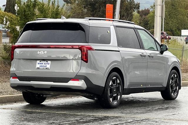 new 2025 Kia Carnival car, priced at $43,195