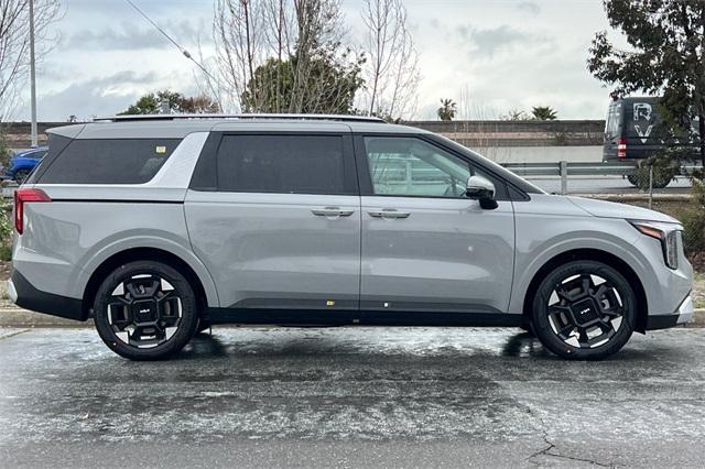 new 2025 Kia Carnival car, priced at $43,195
