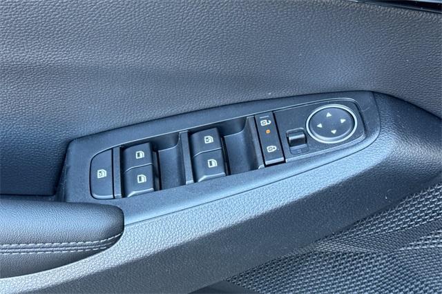 new 2025 Kia Seltos car, priced at $27,755
