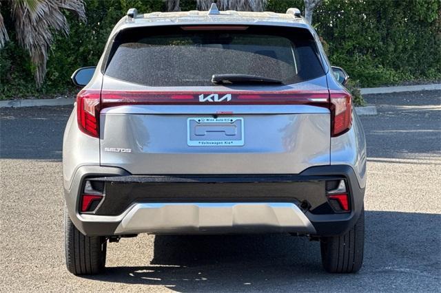new 2025 Kia Seltos car, priced at $27,755