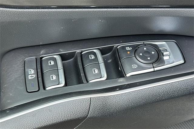 new 2025 Kia Sorento car, priced at $38,445