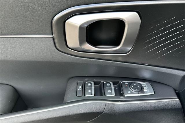 new 2025 Kia Sorento car, priced at $38,445