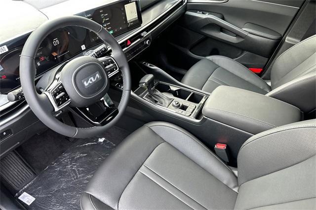new 2025 Kia Sorento car, priced at $38,445