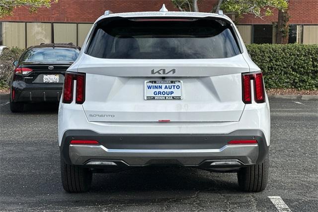 new 2025 Kia Sorento car, priced at $38,445