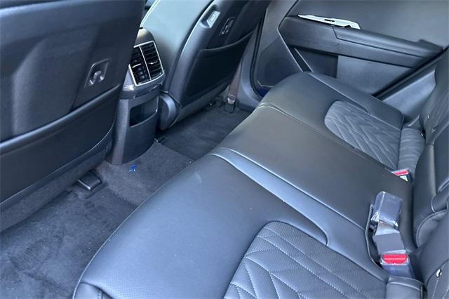 new 2025 Kia Sportage Plug-In Hybrid car, priced at $46,965