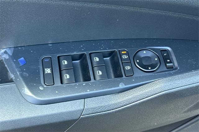 new 2026 Kia Sportage Hybrid car, priced at $35,215