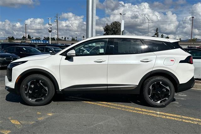 new 2026 Kia Sportage Hybrid car, priced at $35,215