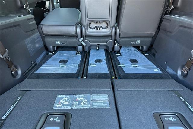 new 2026 Kia Carnival Hybrid car, priced at $51,285