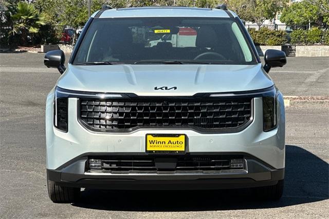 new 2026 Kia Carnival Hybrid car, priced at $51,285
