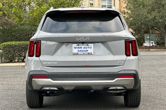 new 2025 Kia Sorento car, priced at $39,025