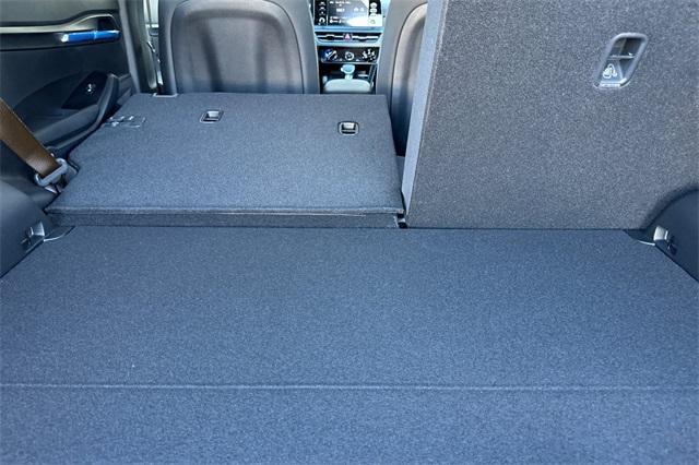 new 2026 Kia Seltos car, priced at $25,415