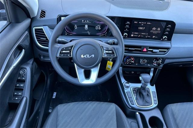 new 2026 Kia Seltos car, priced at $25,415