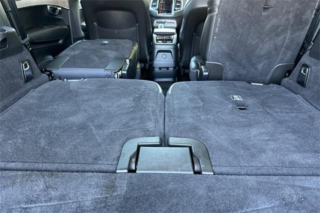 used 2021 Volvo XC90 Recharge Plug-In Hybrid car, priced at $31,976
